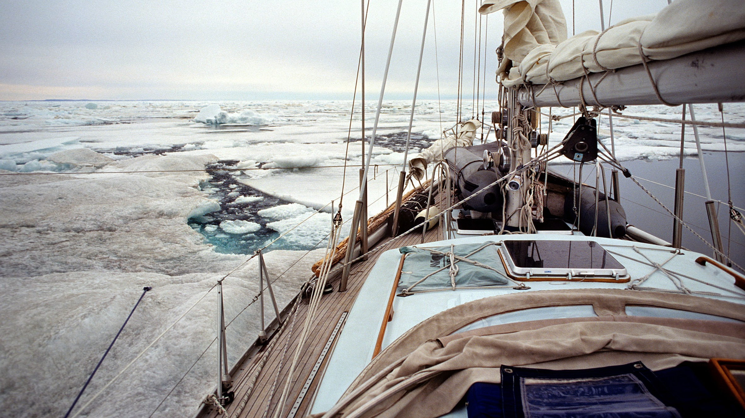 ice-in-barrow-strait